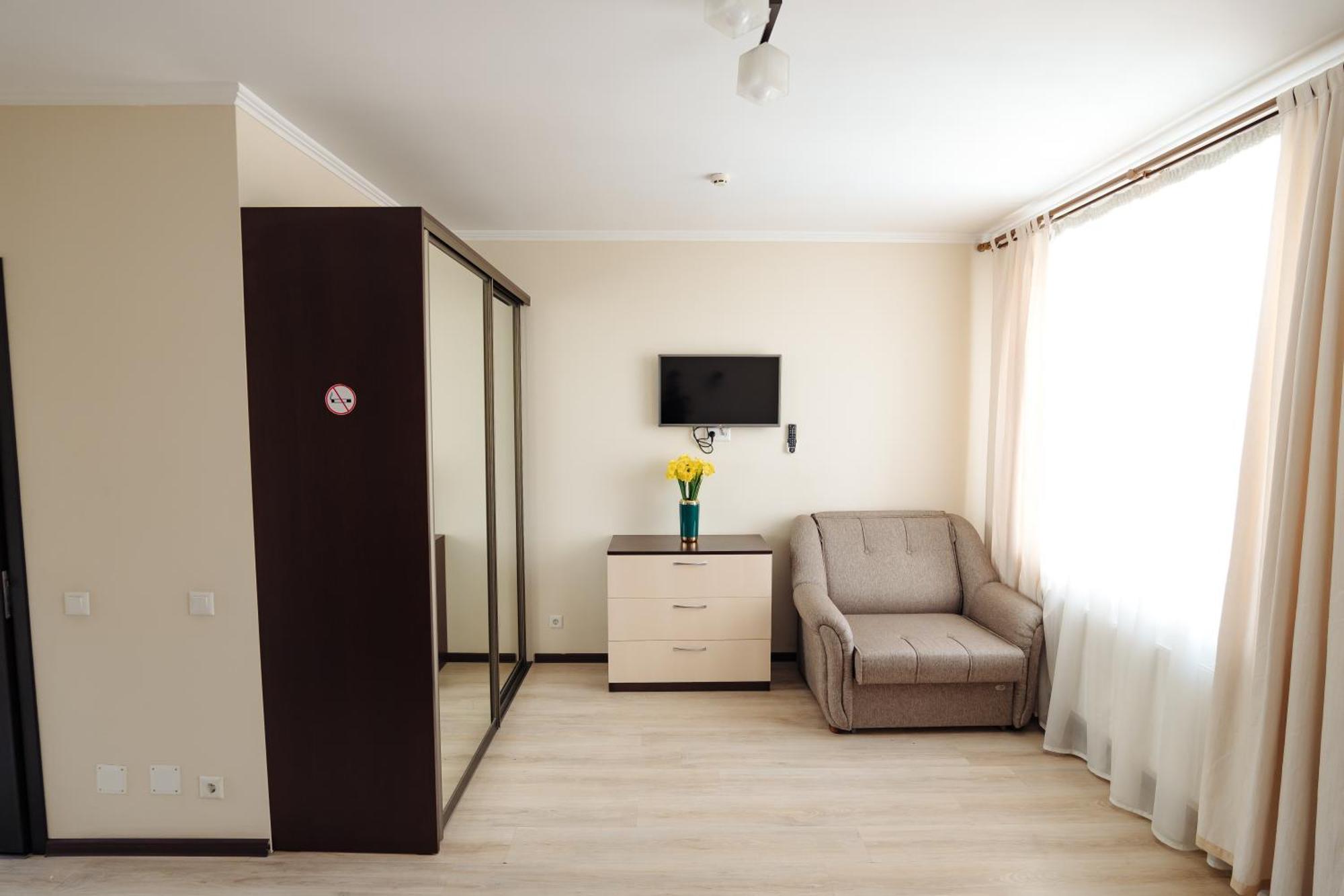 Lolo'S Bliss Hotel Chişinau Exteriör bild